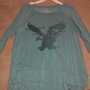Soft and sexy American Eagle shirt.
